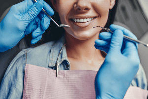 Formation RCR/DEA hygiéniste dentaire - FormaSecours Plus